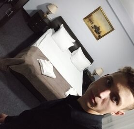 Роман